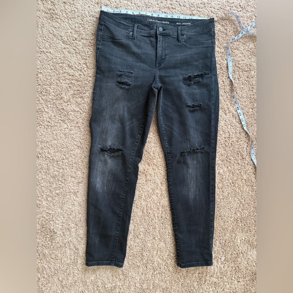 Calvin Klein Jeans Distressed Black Legging Skinny Jeans - Size W33X30